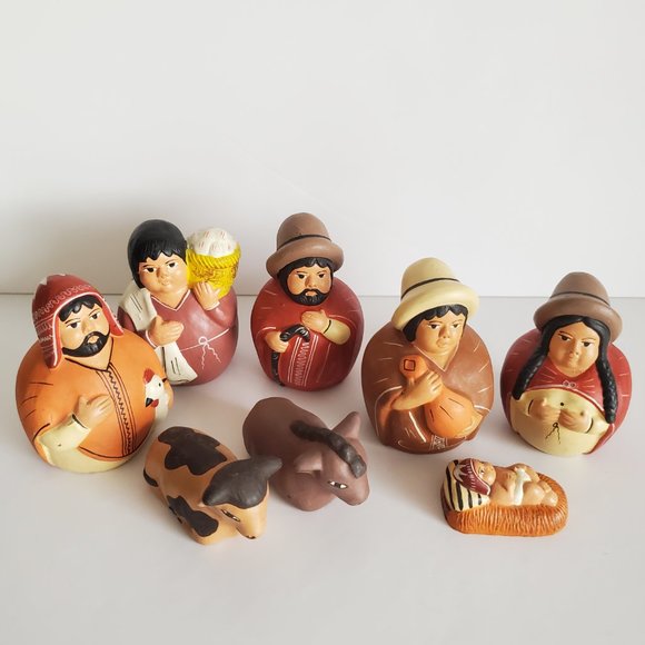 Peruvian Folk Art Baby Jesus Nativity Set Terracotta Clay Handmade Hand Painted - Picture 2 of 9